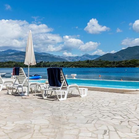 Apartments Tamaris Tivat Eksteriør billede
