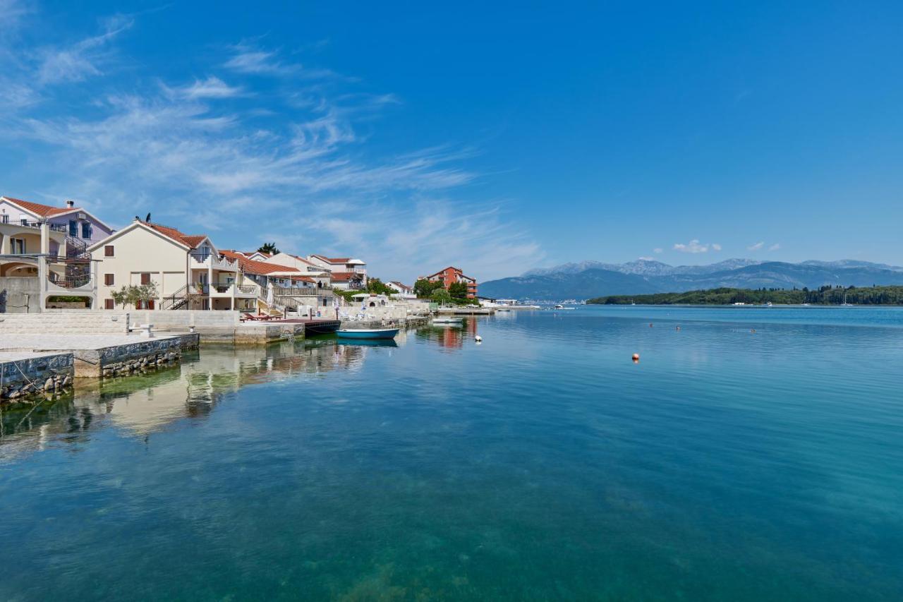 Apartments Tamaris Tivat Eksteriør billede